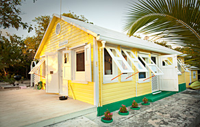 Linton S Beach Harbour Cottages Green Turtle Cay Abaco